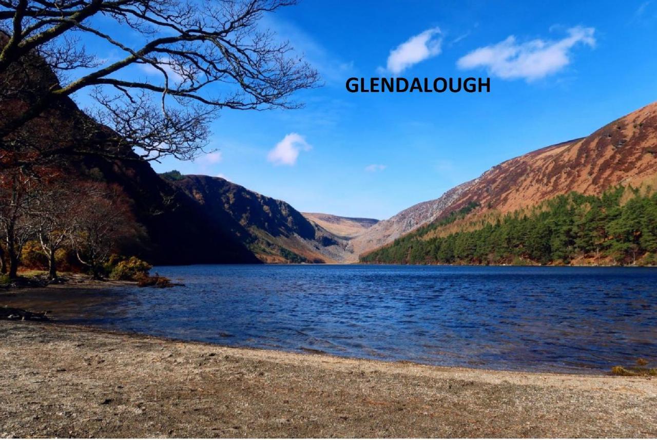 Glendalough Scenery Farmhouse Roundwood Exteriör bild