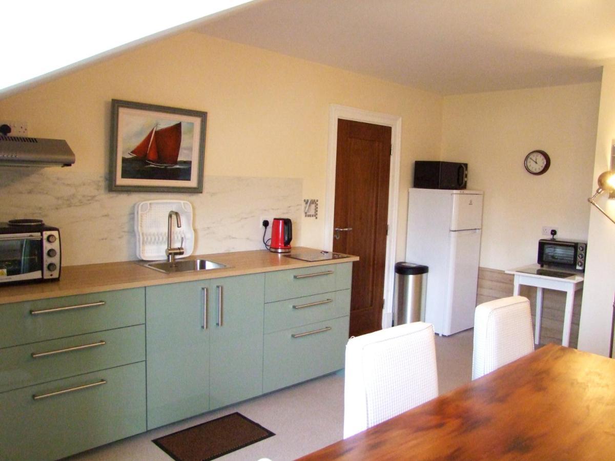 Glendalough Scenery Farmhouse Roundwood Exteriör bild